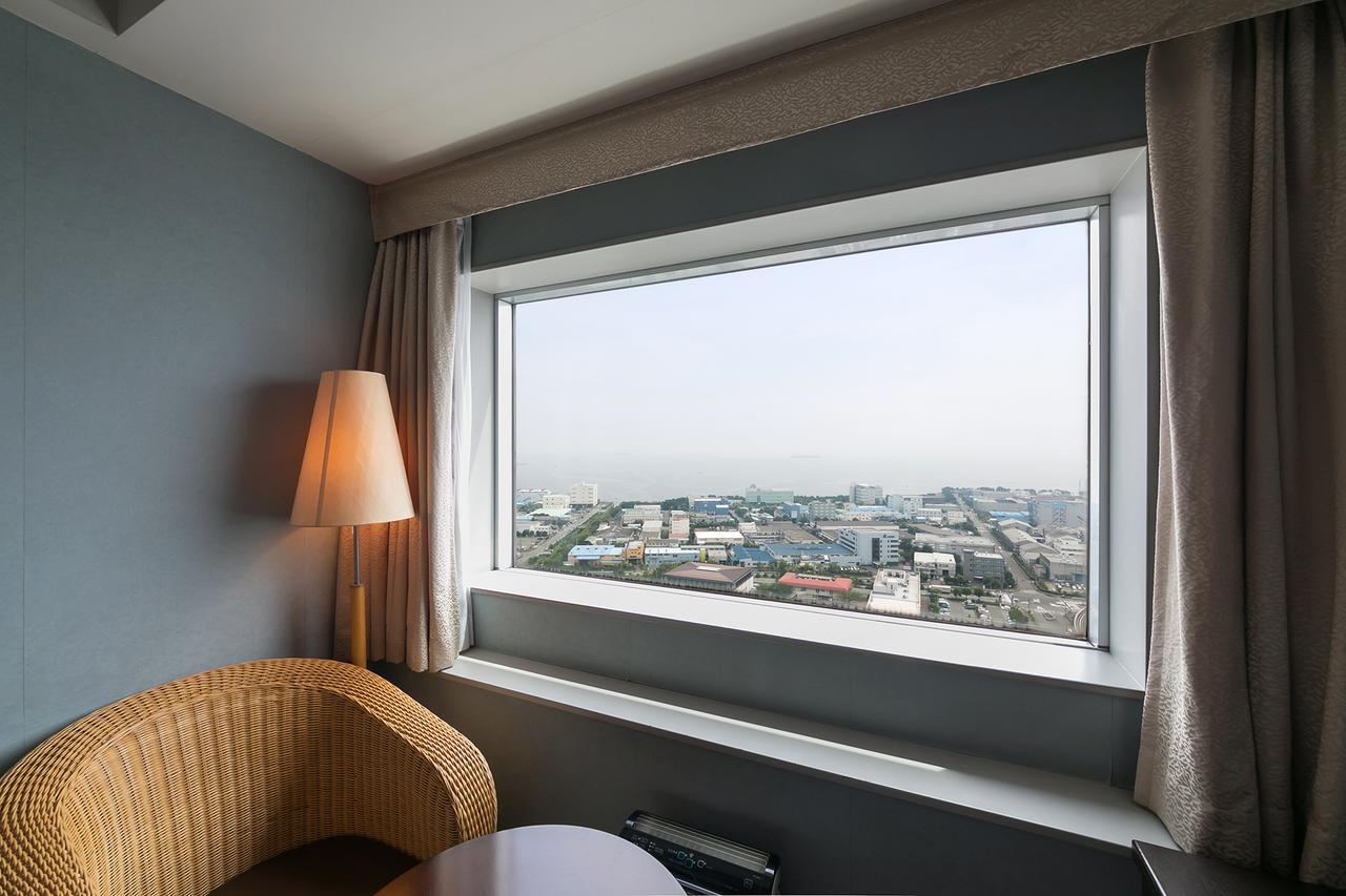 Yokohama Techno Tower Hotel Ngoại thất bức ảnh